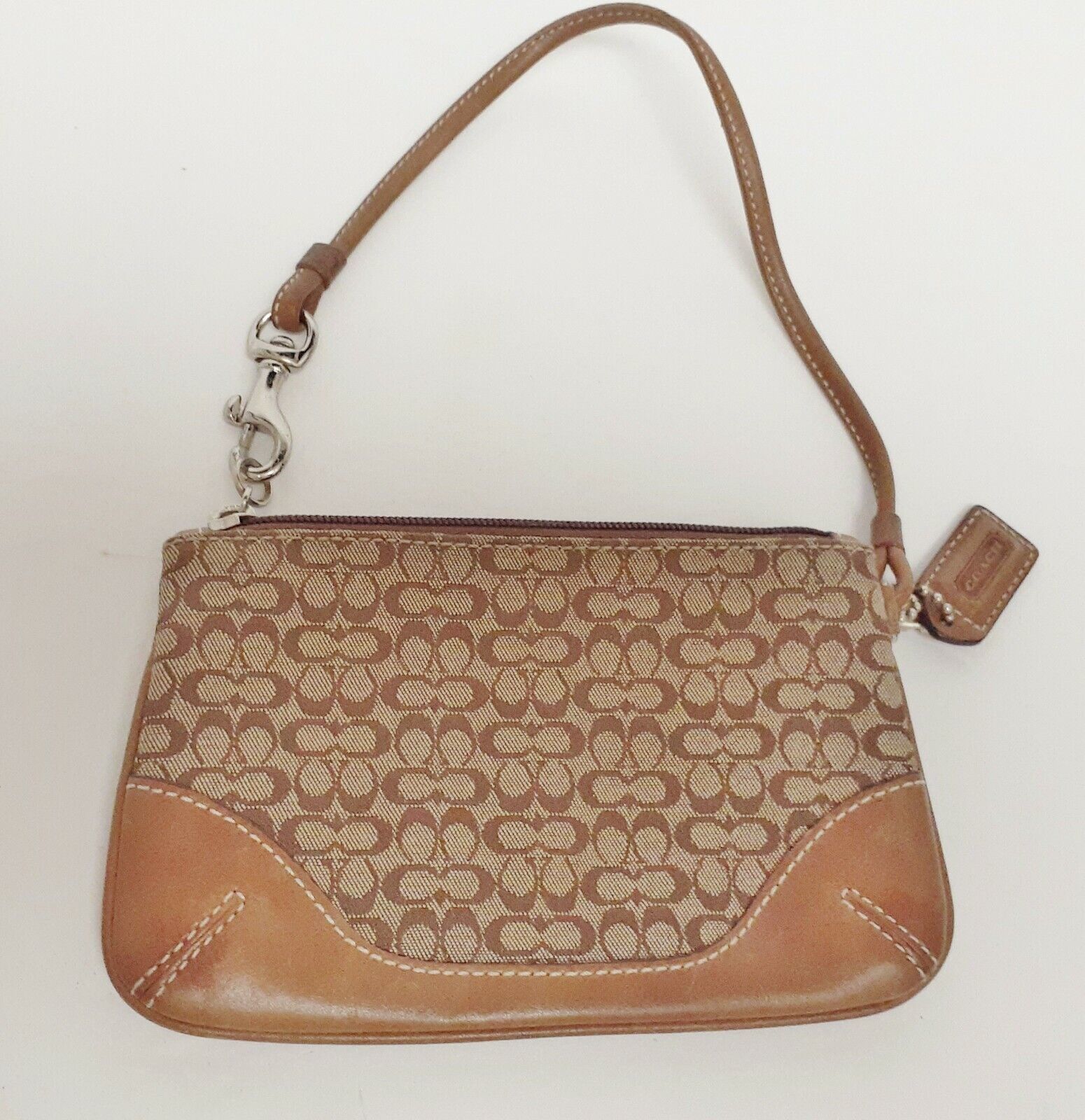 Primary image for Vtg Coach Signature Small C Leather Wristlet Detachable Strap Hang Tag Brown