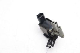 00-05 TOYOTA CELICA VACUUM SWITCH VALVE E2312 image 7