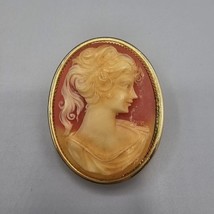 Vtg Amway Cameo Locket Solid Perfume Holder Brooch Pendant WOman Profile - $377.73 MXN