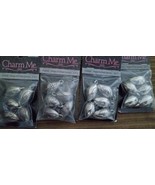 20 Charm Me Plastic Football Ball Charms - $20.29 CAD