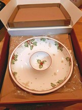 Lenox Treasured Traditions Holly Chip and Dip Bowl Serving Piece With Berries - $49.49