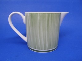 Villeroy And Boch Flora Creamer VGC No Issues 2 3/4&quot; Tall X 3&quot; - $29.00