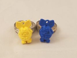 Lot Of 2 Vintage Original Small Ed Roth Rat Fink Ring Gumball Charm Blue... - $240.56 MXN