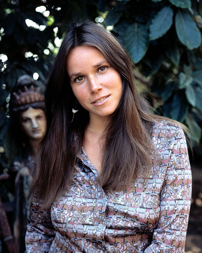 Barbara Hershey 1970's Outdoor Pose Color 16x20 Canvas Giclee - $69.99
