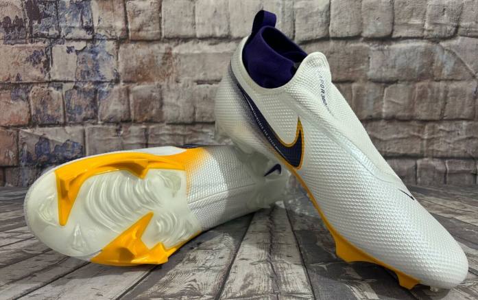 nike vapor edge pro 360 white and gold