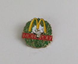 Monopoly Wreath McDonald's Employee Lapel Hat Pin - $7.28