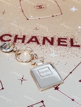 Chanel Holiday 2022 Gold Tone N5 Perfume Charm - £24.09 GBP