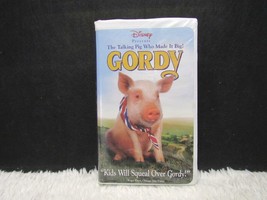 The Talking Pig Who Made It Big! Gordy, Walt Disney, Clamshell Case, VHS... - £2.55 GBP