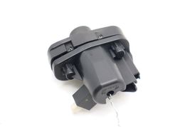 07-13 MERCEDES-BENZ W221 S550 TRUNK LID LOCK CYLINDER E2962 image 5