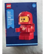 LEGO: Up-Scale Baby Astronaut #40767 Insiders GWP Brand New (Large Space... - $106.96 CAD