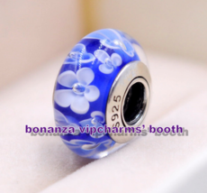 925 Sterling Silver Handmade Lampwork Withe &amp; Blue Flower Murano Glass Charm - £3.34 GBP