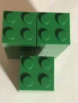 Vintage Tyco 2x2 Green Brick Lot Of 15 Pieces Toys Building Blocks - £4.68 GBP