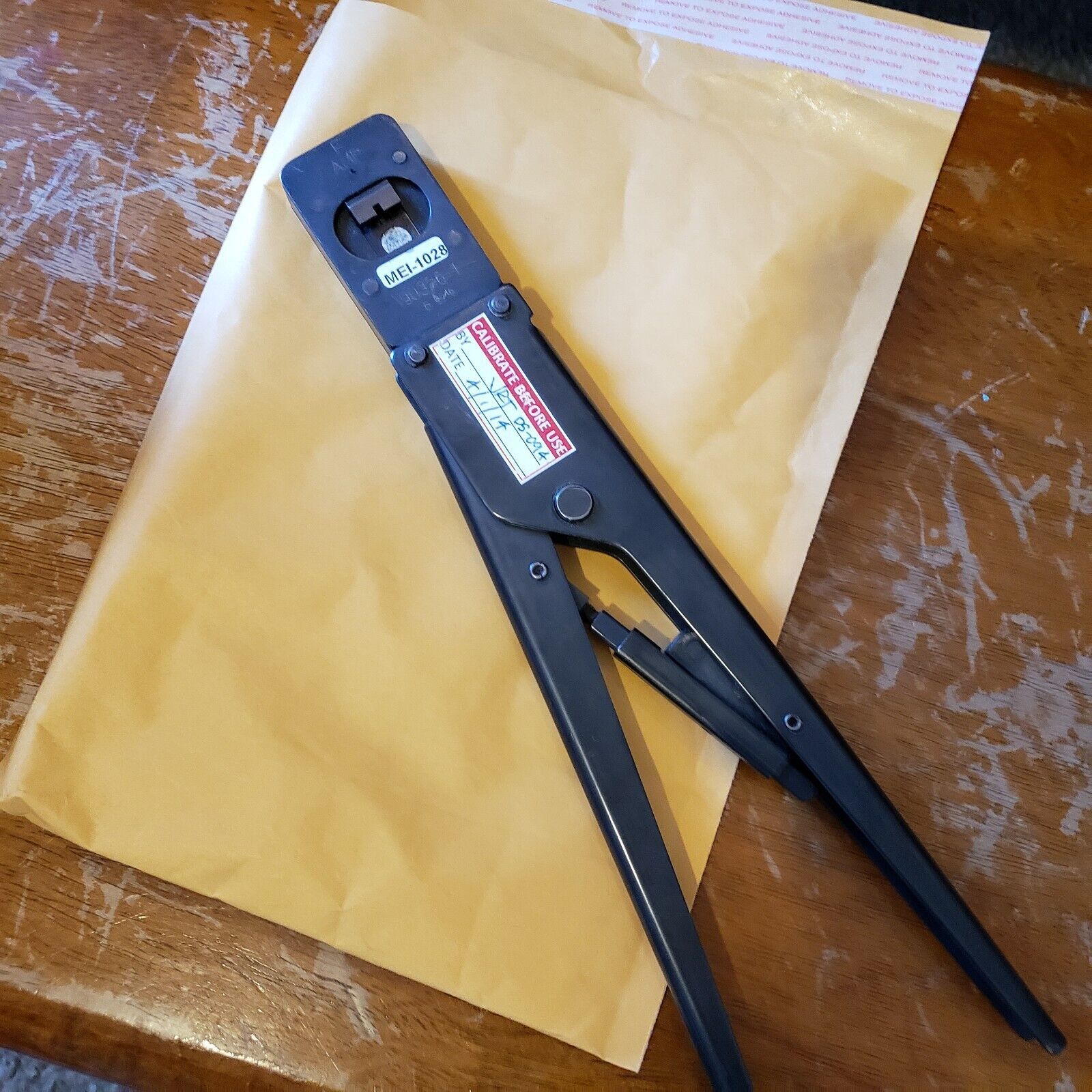 NICE AMP Hand Tool Crimper Straight MRII LP Contacts # 90326-1 F / 24-26 - $208.72