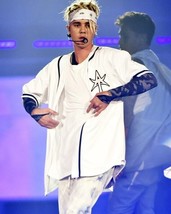 Justin Bieber 8X10 Photo Music Pop Rock Picture - £3.94 GBP