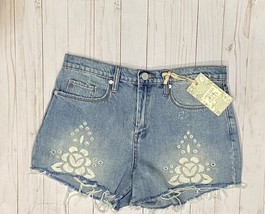 Chelsea &amp; Violet Boho Floral Embroidered Jean Shorts Frayed hem NWT NEW 28 - $24.74