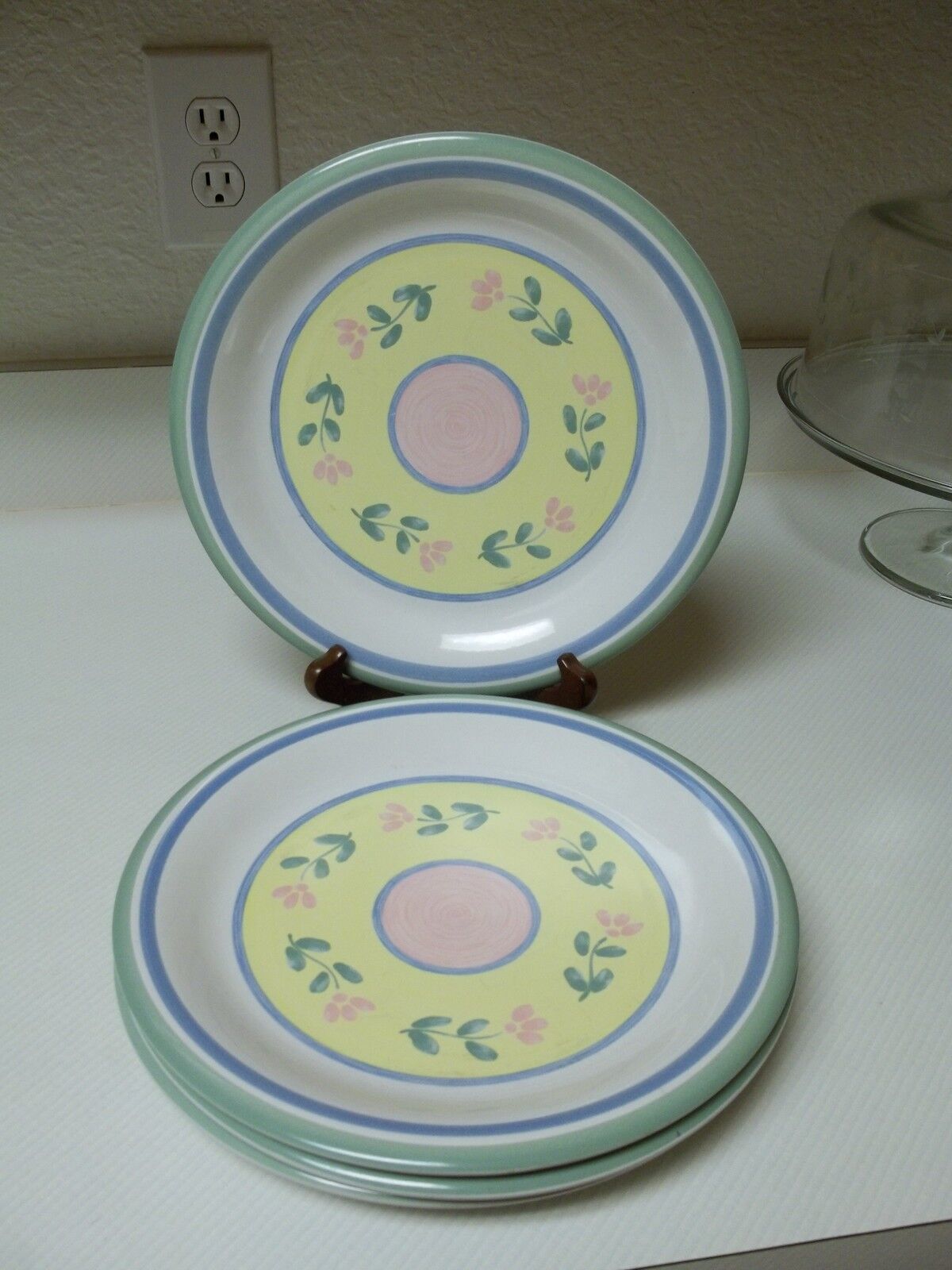 Primary image for Century Stoneware Floral Pattern ~ Set of 4 Dinner Plates