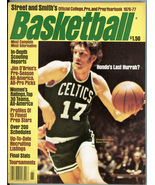 Street & Smith's Basketball Magazine Yearbook 1976-77 Celtics John Havlicek - $331.29 MXN Street & Smith's Basketball Magazine Yearbook 1976-77 Celtics John Havlicek - $331.29 MXN