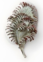 Vintage Signed MONET Brooch Pin in a Silver Tone Feather Fern - $25.15