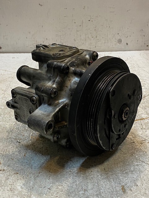 Compressor A150L 6-1/4" Wheel Item image 6