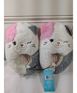 NEW Squishmallow Slippers sz 4/5 girls Karina Cat Fuzzamallows fuzzy pin... - $16.00