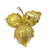 Beau Jewels Frog on Light Green Leaf  Gold Trim Vintage Brooch 2.25 in Signed - £21.03 GBP