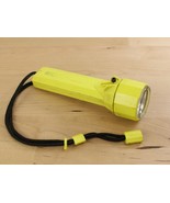 Vtg Hubbel Lite Flashlight Model 2404-2A - $26.88 CAD