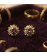 Faux Ruby Women&#39;s Stud Pierced Earrings Gold Tone Round Cut Chic &amp; Classic - $187.28 MXN