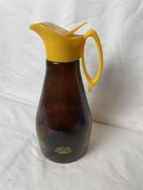 Vintage 1970’s Log Cabin Amber Glass Maple Syrup Dispenser Pitcher Gold ... - $11.29