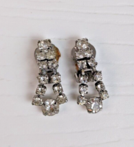 Vintage Prong Set Rhinestone Chandelier Clip on earrings 1” silver tone ... - £7.90 GBP