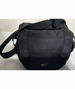 LowePro Edit 120 Carry Bag Case Digital Camera Camcorder Video Range Sho... - $33.85 CAD