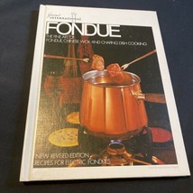 Gourmet International Fondue Cookbook Hardcover 1970 Revised Edition - £3.51 GBP