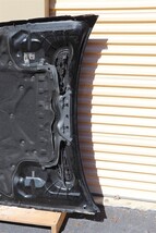 06-11 MERCEDES W219 CLS500 CLS550 CLS55 CLS63 CLS63 AMG Hood w/ Hinges & Shocks. image 13