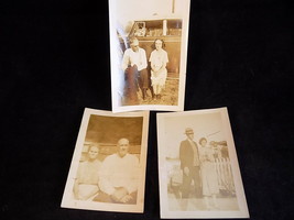 Set of 3 vintage PHOTOGRAPHS 1920&#39;s couples family black and white photo... - $6.48
