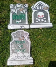 3 Spooky Headstones Halloween Yard Decor - $12.50