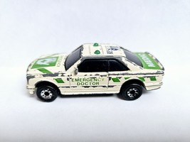 1984 Matchbox Mercedes 500 SEC Emergency Car Rescue 911 Medic 1:64 Scuffed Up - $12.86