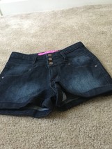 Tinseltown Women&#39;s Juniors Jean Mini Shorts HighRise Dark Wash Size 1 Blue - $24.62