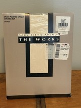 VTG 80s Saks Fifth Avenue The Works Size B IVORY Pantyhose CONTROL TOP O... - $170.89 MXN
