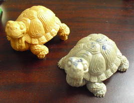 Lot of 2 Unique Resin Prototype Cartoon Turtle Figurines 2&quot; Tall - $25.74