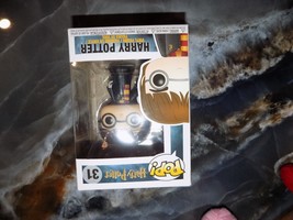 Funko Pop! Harry Potter Harry Potter W/ Hedwig Figure #31 - £23.34 GBP