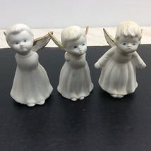 Lefton Giftco Kissing Angels Gold Wings Lot of 3 Porcelain Figurines Bisque 4&quot; T - £19.74 GBP