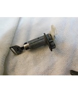 1988-1989 HONDA PRELUDE TRUNK LID LOCK KEY LOCKS - $27.17 CAD