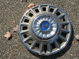 One genuine 1968 Ford Fairlane E100 E200 F100 14 inch hubcap wheel cover - £18.23 GBP