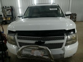 Driver Left Lower Control Arm Front Fits 07-14 ESCALADE 103916678 - $66.14