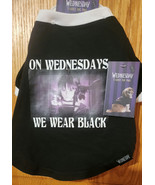 On Wednesdays We Wear Black Dog T-shirt MGM Size Small - $111.17 MXN