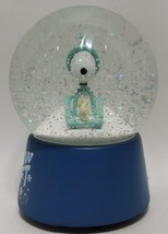 Peanuts Holiday &#39;Snow Drift&#39; Water Globe - $692.12 MXN