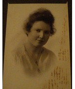 Nice Vintage Black and White Photograph, 1910s PRETTY YOUNG LADY - GREAT... - $7.91