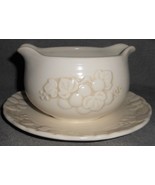 Metlox ANTIQUE GRAPE PATTERN Gravy Boat w/Attached Underplate MADE IN CA... - $19.79