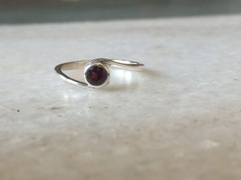 garnet ring,handmade ring in silver,birthstones rings for women - $84.49