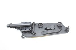 04-10 BMW 525I RADIATOR MOUNTING PLATE BRACKET Q7168 image 9