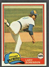 Milwaukee Brewers Larry Sorensen 1981 Topps Baseball Card #379 ex mt - £0.39 GBP